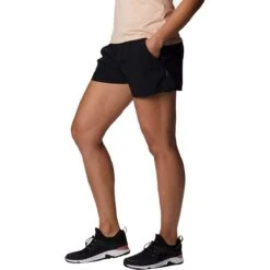 Columbia Alpine Chill Zero 5in Short - Women's 13 Columbia Alpine Chill Zero 5in Short - Women's -Everlaces Cloth Shop BLA D4 26