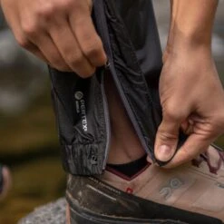 Outdoor Research Helium Rain Pant - Women's -Everlaces Cloth Shop BLA D7 15