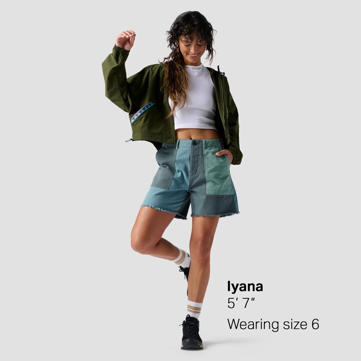 Patch Pocket Short - Women's 6 Patch Pocket Short - Women's - Image 6