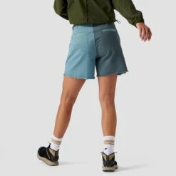 Patch Pocket Short - Women's 10 Patch Pocket Short - Women's -Everlaces Cloth Shop BLUCOM D9