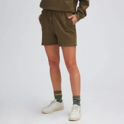 Stoic Sweat Short - Past Season - Women's -Everlaces Cloth Shop DAROLI