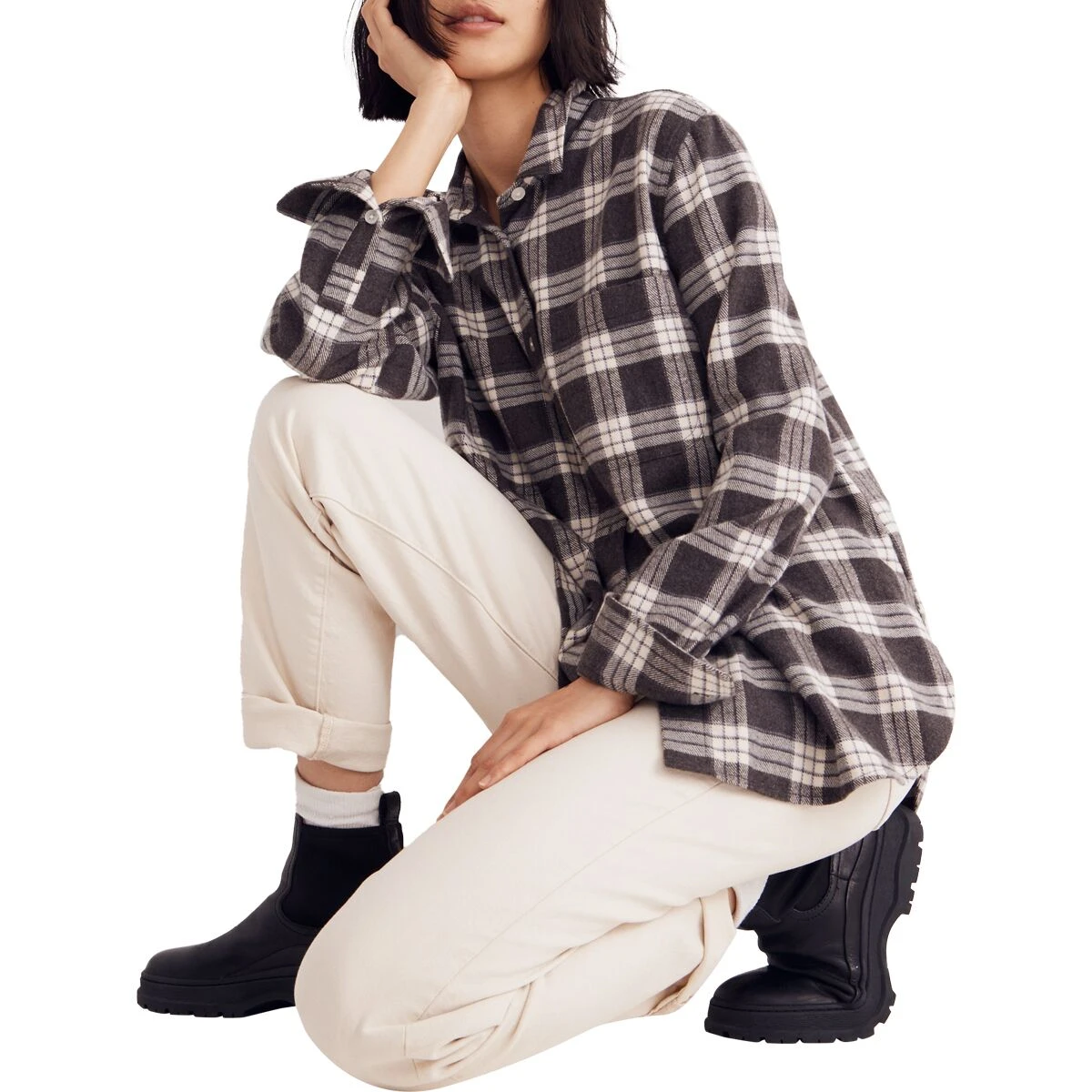 Madewell Swingy Oversized Ex-BF Flannel - Women's 5 Madewell Swingy Oversized Ex-BF Flannel - Women's - Image 5