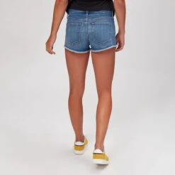 Exposed Pkt Short - Women's -Everlaces Cloth Shop MEDWAS D3