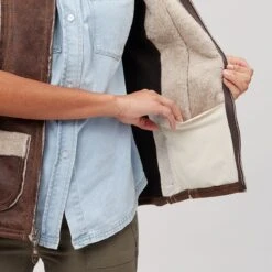 KUHL Dani Sherpa Vest - Women's -Everlaces Cloth Shop OAK D11