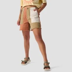 Patch Pocket Short - Women's 8 Patch Pocket Short - Women's -Everlaces Cloth Shop OLICOM